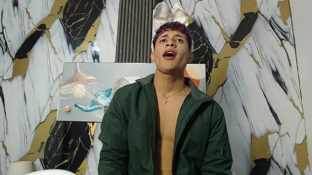 YOUNG GUYS1 online show from 02/17/26, 01:36