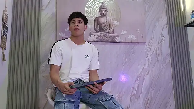 YOUNG GUYS1 online show from 05/06/26, 07:12