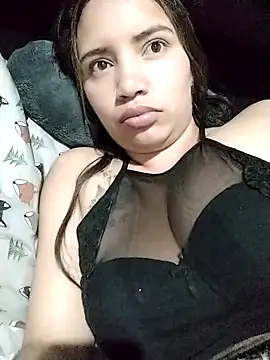 liliymike19 online show from 02/17/26, 03:37