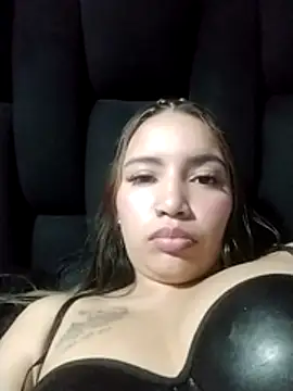 liliymike19 online show from 02/18/26, 01:58