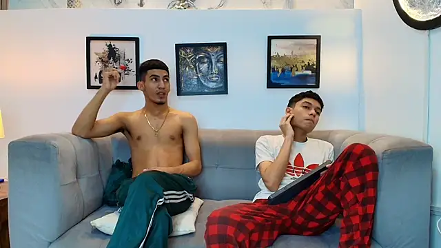 HORNY PRETTY online show from 04/16/26, 09:39