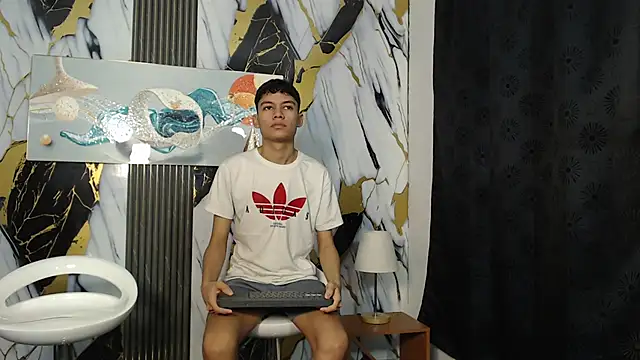 HORNY PRETTY online show from 05/03/26, 01:25