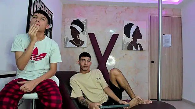 HORNY PRETTY online show from 03/25/26, 07:24