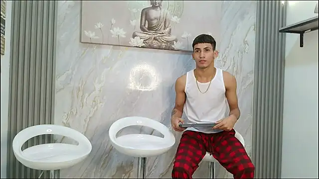 HORNY PRETTY online show from 02/04/26, 01:28