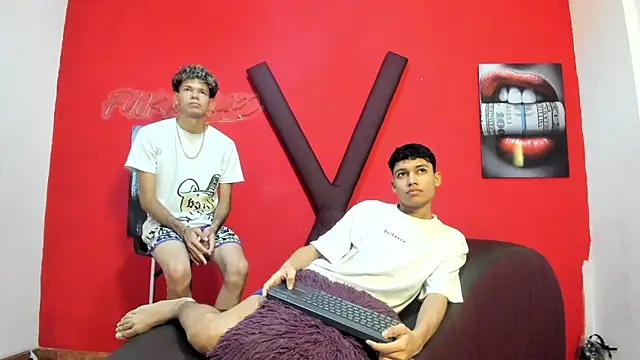 HORNY PRETTY online show from 05/07/26, 01:25
