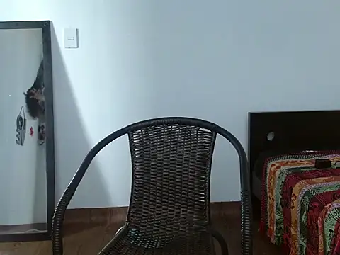 Genesis Montenegro Ec online show from 12/17/25, 12:21