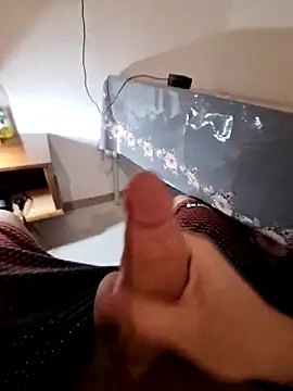 Snapshot of Berk_3113 chatting on 02/20/26, 11:50 Berk 3113 online show from 02/20/26, 11:50