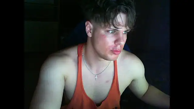 GymGuy0505 online show from 04/05/26, 08:37