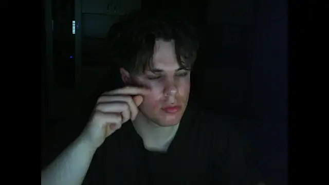 GymGuy0505 online show from 04/03/26, 11:00