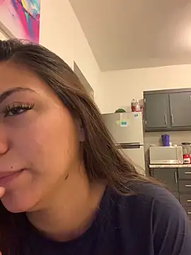 Snapshot of giny_sexii chatting on 12/19/25, 03:43 giny sexii online show from 12/19/25, 03:43