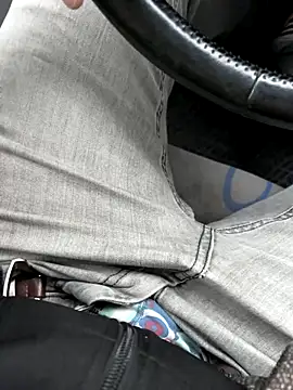 LennartSC3 online show from 12/19/25, 01:46