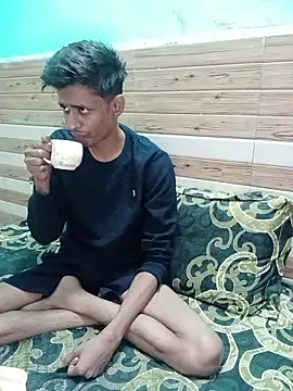 xoupleaura online show from 01/05/26, 06:44