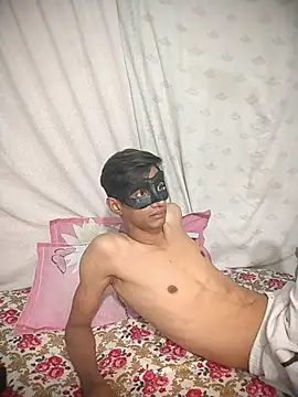 xoupleaura online show from 03/30/26, 04:08