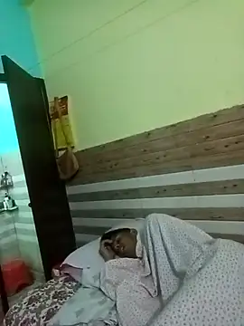 xoupleaura online show from 04/13/26, 03:32