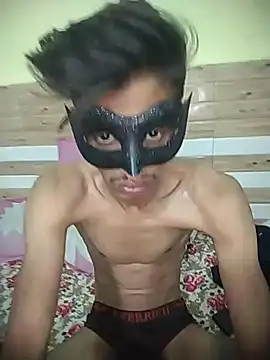 xoupleaura online show from 04/11/26, 03:36