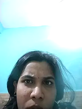 Snapshot of xoupleaura chatting on 12/18/25, 11:30 xoupleaura online show from 12/18/25, 11:30