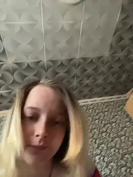 Barbika19 online show from 04/05/26, 08:10