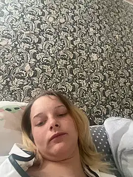 Barbika19 online show from 04/08/26, 11:44