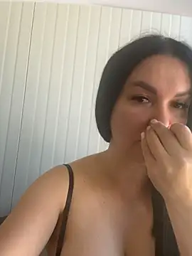 MeganBlueq online show from 05/16/26, 07:51