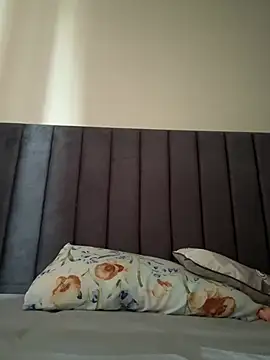 NaughtyAmeliaa online show from 07/25/26, 09:06