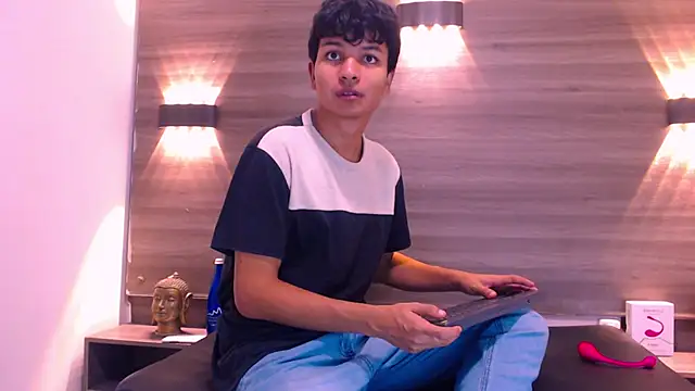 Joseph Gonzalez online show from 02/16/26, 07:01