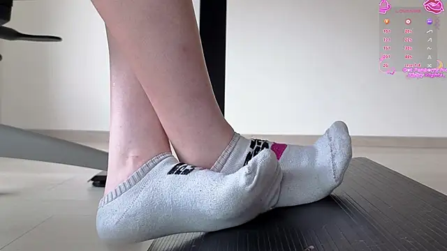 Feetbeth online show from 04/14/26, 08:14