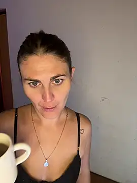 rubia culonaa online show from 03/18/26, 05:58