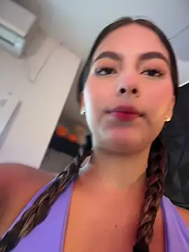 Valeria-escobar online show from 05/16/26, 11:42