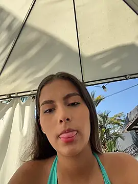 Valeria-escobar online show from 01/07/26, 01:49