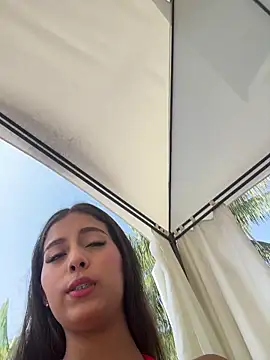 Valeria-escobar online show from 03/04/26, 01:41