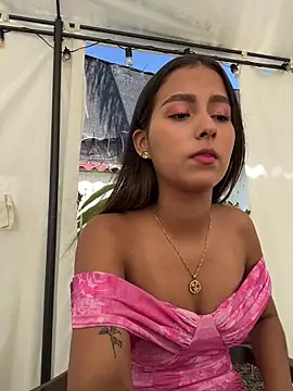 Valeria-escobar online show from 12/22/25, 01:33