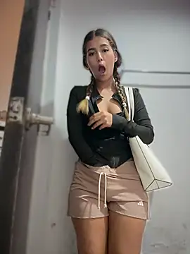 Valeria-escobar online show from 07/25/26, 11:38