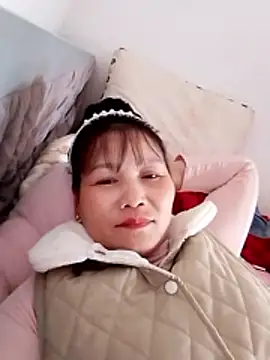 Snapshot of Cako-naka chatting on 02/05/26, 05:47 Cako-naka online show from 02/05/26, 05:47