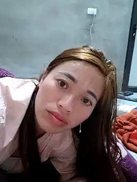 little-effy online show from 12/14/25, 10:26