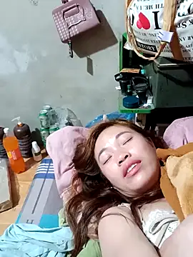 little-effy online show from 02/17/26, 06:16