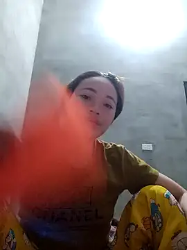 little-effy online show from 03/27/26, 05:36