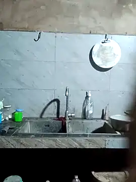 little-effy online show from 03/24/26, 09:48