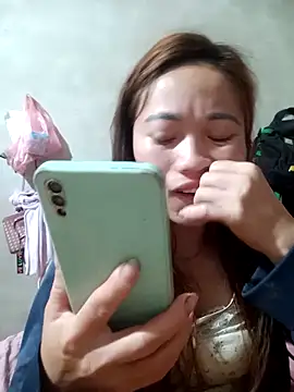 little-effy online show from 03/15/26, 06:15