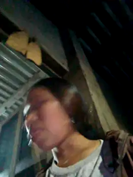 Snapshot of jikey- chatting on 12/18/25, 11:14 jikey- online show from 12/18/25, 11:14