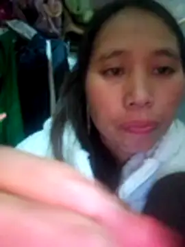 Snapshot of jikey- chatting on 12/15/25, 05:02 jikey- online show from 12/15/25, 05:02