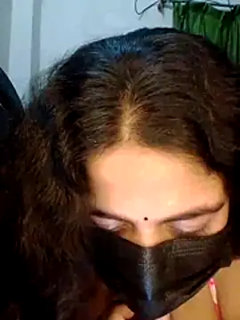 nosrat014 online show from 05/01/26, 10:48