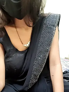 Delhikidevi online show from 03/14/26, 04:07