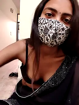 Delhikidevi online show from 03/28/26, 06:25