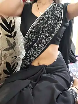 Delhikidevi online show from 03/13/26, 02:55