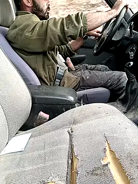 zouzounix online show from 03/04/26, 01:41