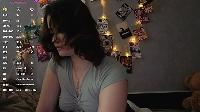 YummyTira online show from 02/25/26, 06:13