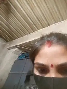 Laxmi9090 online show from 02/18/26, 02:57