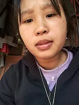 Snapshot of Min_babyy chatting on 12/19/25, 05:21 Min babyy online show from 12/19/25, 05:21