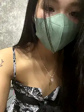 Xuxu118 online show from 12/19/25, 12:29