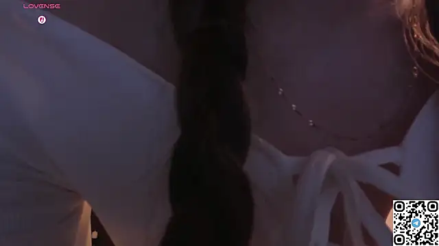 EmmaPratt online show from 02/09/26, 01:03